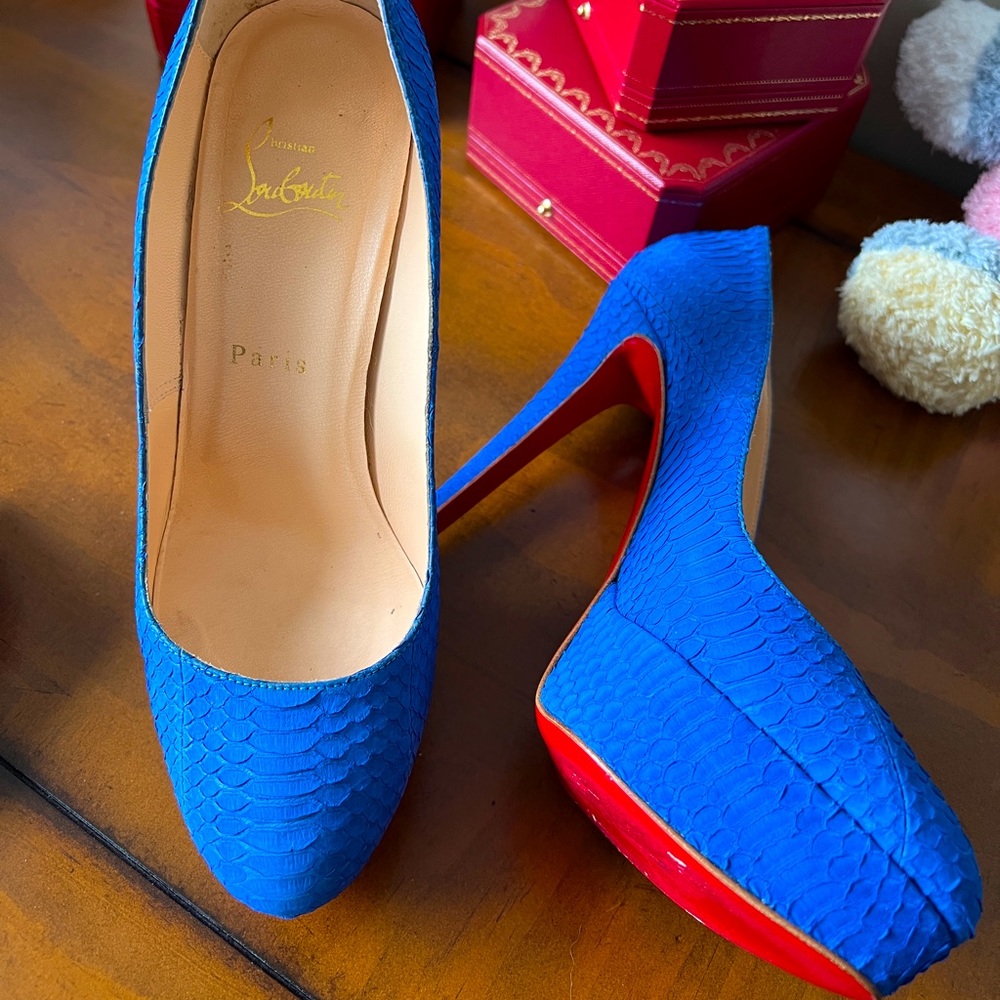 Christian Louboutin Royal Blue Water Snake Bianca size 37.5